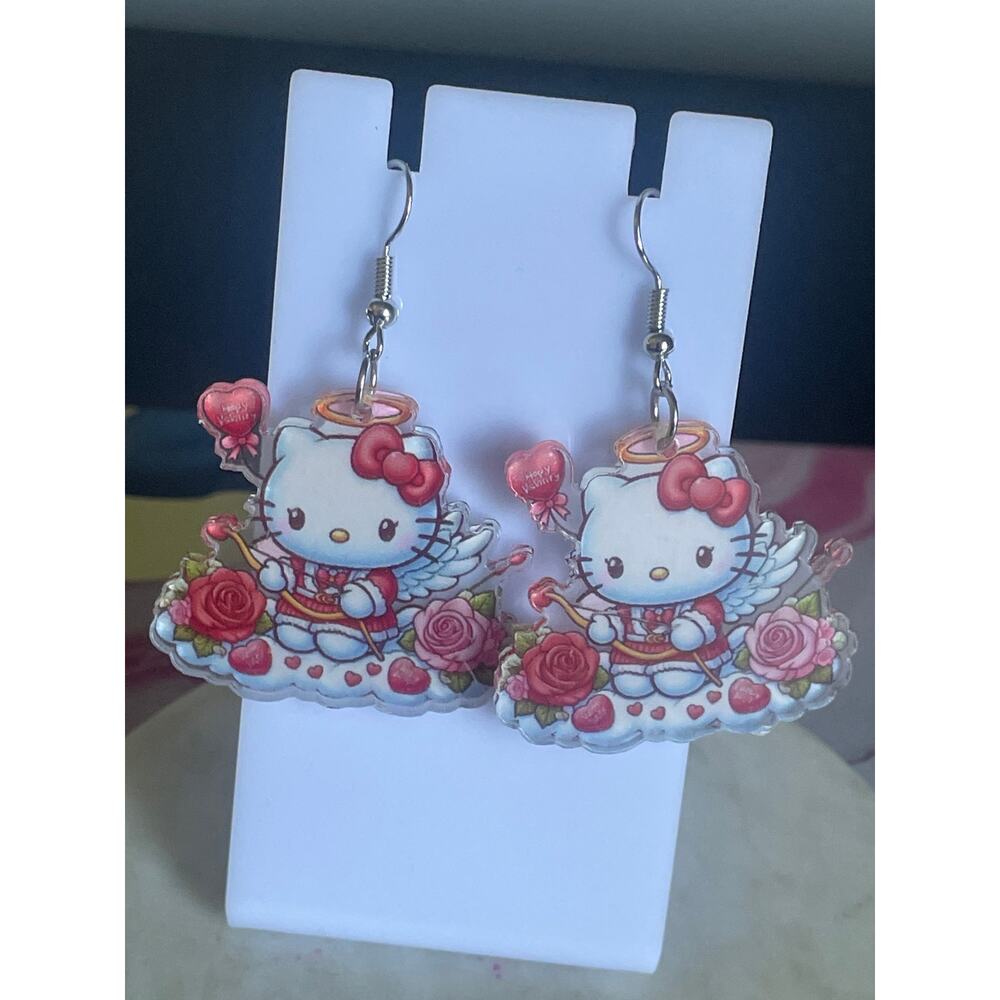 Hello kitty earrings